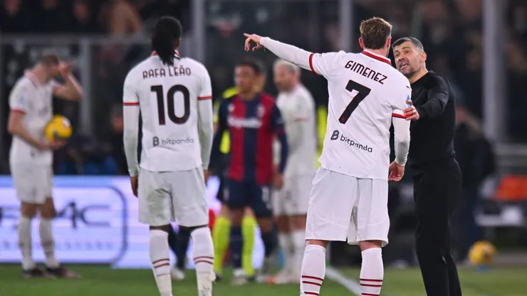 Santiago Giménez y Sergio Conceição en Milan