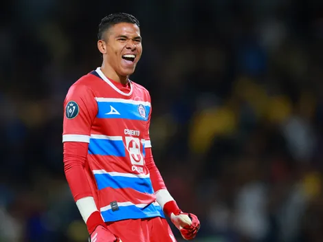 El lujo viral con el que Kevin Mier borró a Alex Zendejas de la cancha