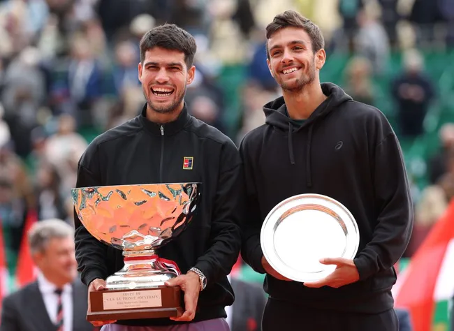 Carlos Alcaraz y Lorenzo Musetti, los protagonistas de la final de Montecarlo (Getty Images)