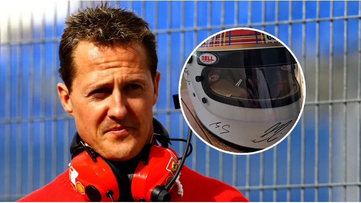 Michael Schumacher firmó un casco de Jackie Stewart