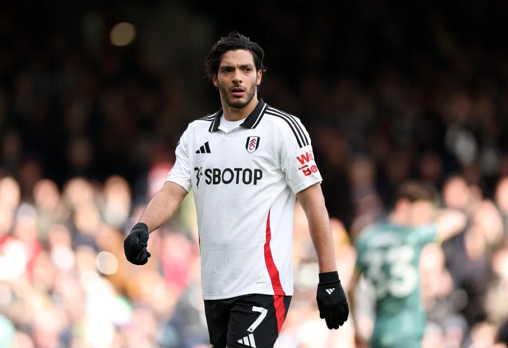 Raúl Jiménez sumará su octava suplencia en la Premier League 2024/2025. (Getty Images)