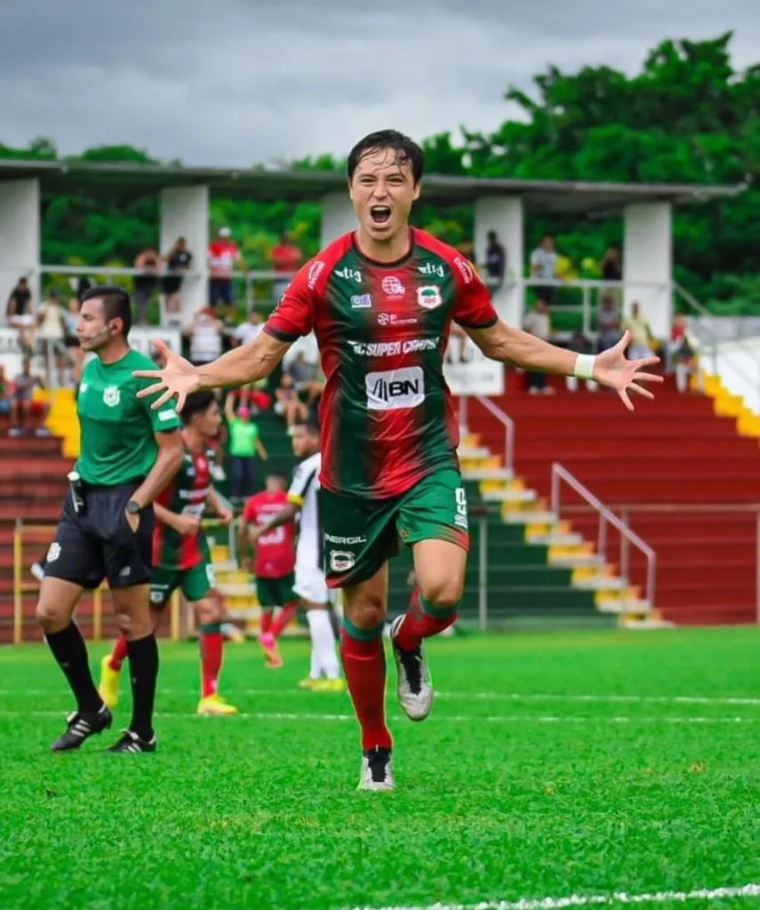 Erick Torres volverá a jugar en la Asociación Deportiva Guanacasteca de Costa Rica. (Instagram)
