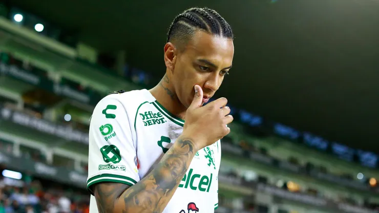 Jhonder Cadiz será suplente en Cruz Azul-León.
