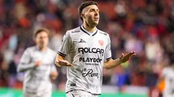 José Paradela viene de anotar un gol en su partido más reciente con Necaxa.