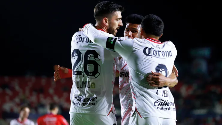 Los jugadores de Toluca, a puro festejo.
