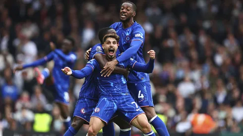 Chelsea le remontó al Fulham de Raúl Jiménez