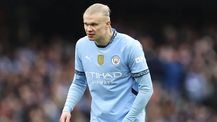 Erling Haaland no juega contra Aston Villa