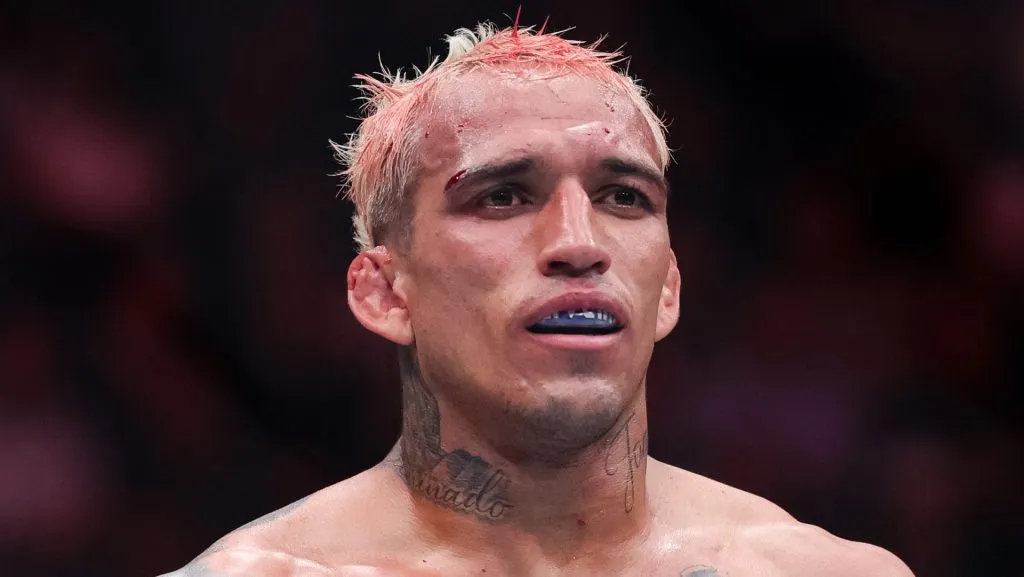 Charles Oliveira podría ser el próximo rival de Ilia Topuria. (GETTY IMAGES)