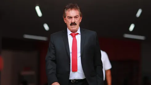 Ricardo La Volpe está en Argentina y no ocultó sus ganas de volver a dirigir