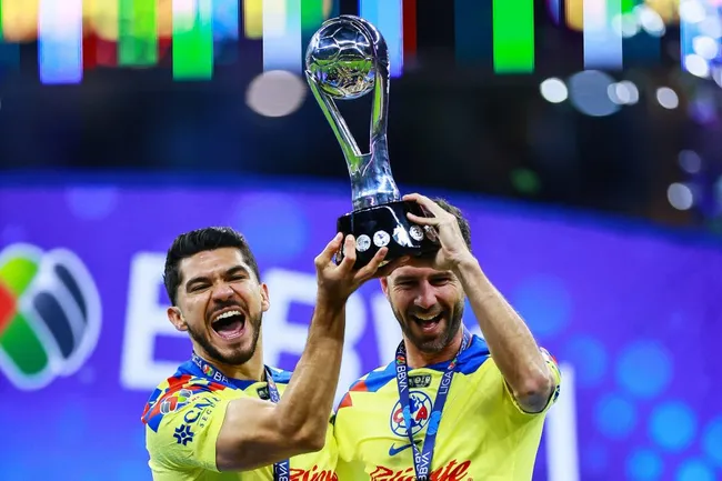 Miguel Layún se retiró siendo campeón [Foto: Getty Images]