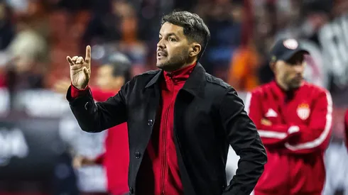 El entrenador Nicolás Larcamón dio una respuesta a Chivas por la propuesta para ser su nuevo DT