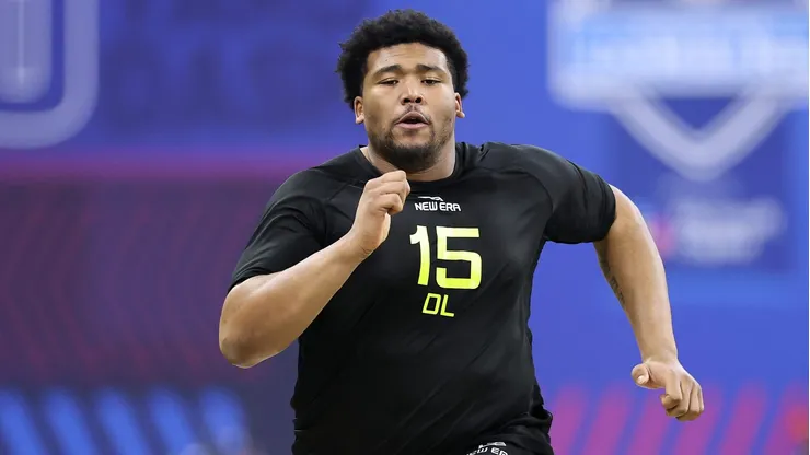 Harmon fue elegido en la ronda N°21 del global por Pittsburgh Steelers.