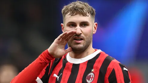 Santiago Giménez confesó quien es su mayor referente de la Liga MX.