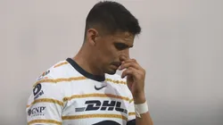 El atacante recibió su primera roja en Pumas UNAM.