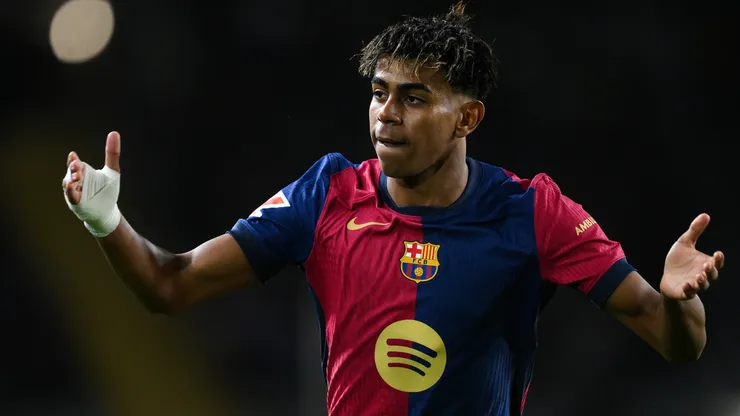 Lamine Yamal quiere llevar al Barcelona a la final de la Champions League.