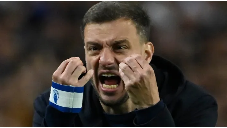 Martín Anselmi suma otro dolor de cabeza en Porto.