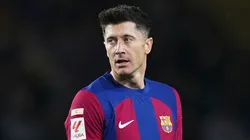 Robert Lewandowksi no juega con Barcelona ante Inter