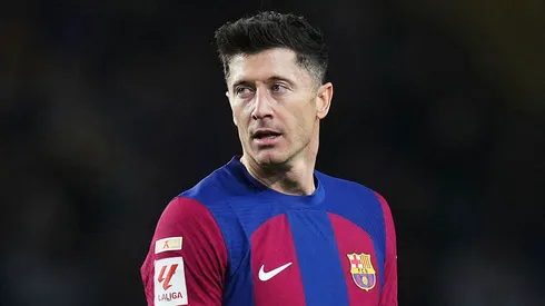 Robert Lewandowksi no juega con Barcelona ante Inter