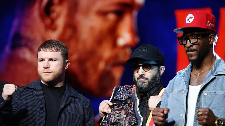 Canelo lanza una dura advertencia a William Scull