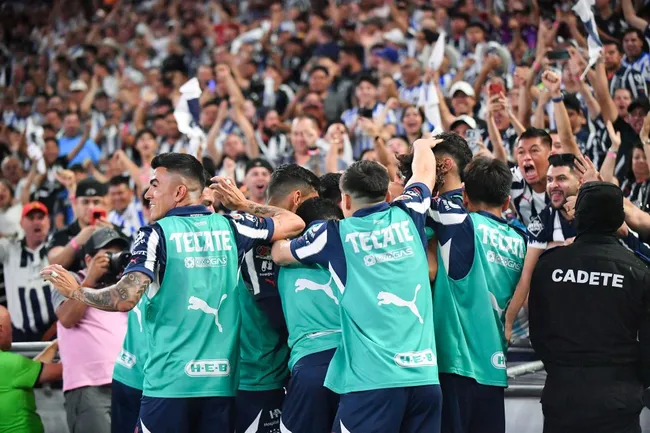 Rayados deberá cerrar filas e ir juntos contra todos [Foto: Getty]