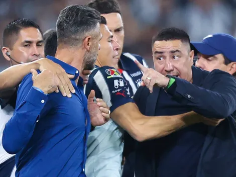 Martín Demichelis y Efraín Juárez fueron expulsados y se cruzaron en los pasillos del estadio