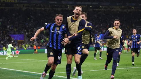 Frattesi pone el 4-3 para Inter ante Barcelona