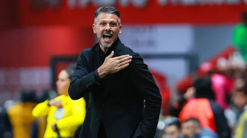 Demichelis no está en el banquillo de Rayados vs. Toluca.