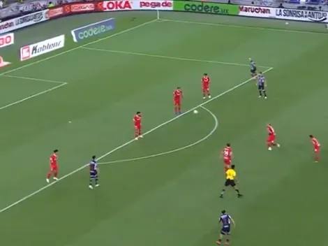 Nelson Deossa sacó un bombazo y empató el partido ante Toluca por el Clausura 2025