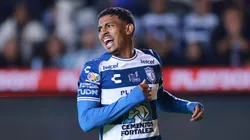 Kennedy no sale al campo de inicio vs. América.