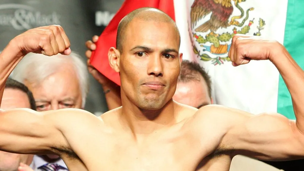 Josá Luis Castillo no dudó en afirmar que la carrera de Canelo Álvarez en el boxeo está llegando a su fin. (GETTY IMAGES)