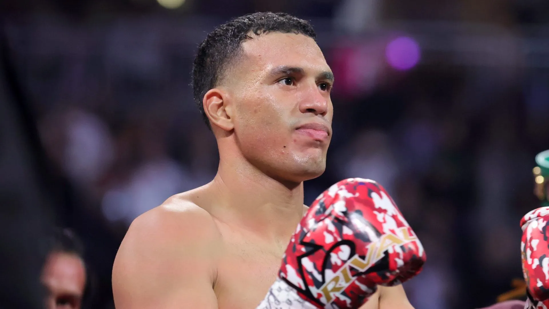 Para Mayweather, David Benavídez (foto) es el boxeador que puede destronar a Canelo Álvarez. (Getty Images)