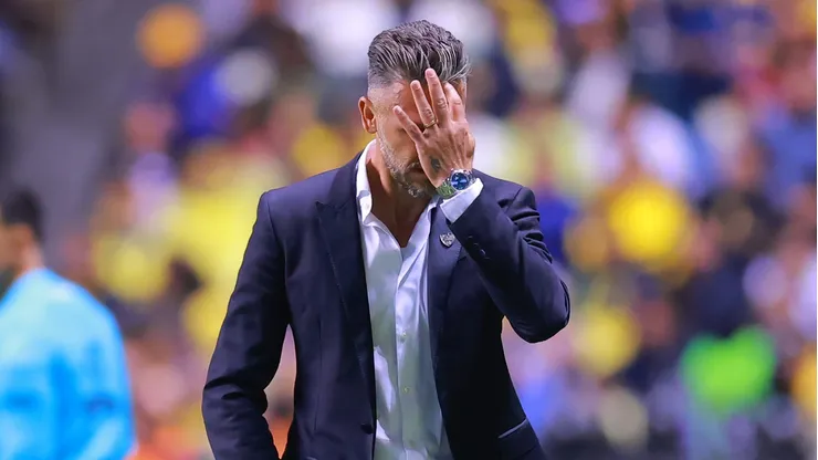 Martín Demichelis recibió la crítica de un prestigioso periodista de México tras la eliminación de Rayados