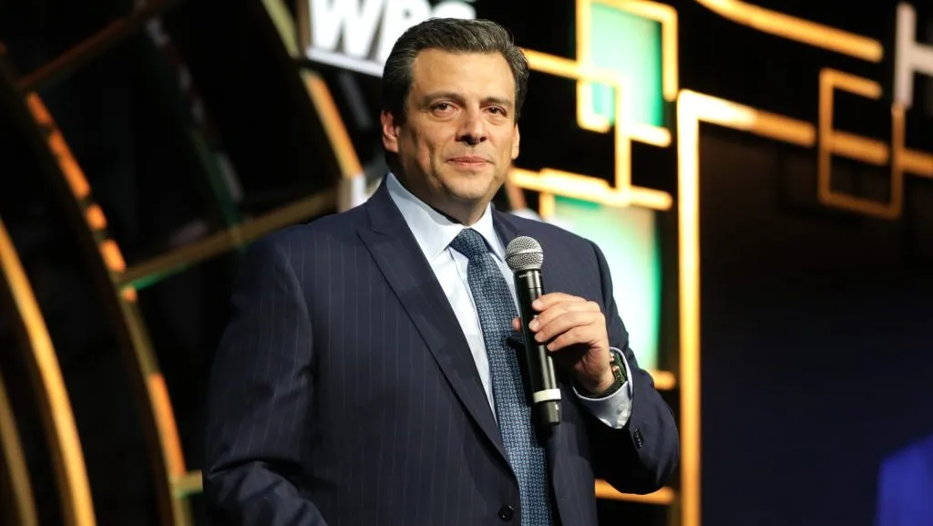 Mauricio Sulaimán manifestó su apoyo hacia Julio César Chávez Jr.