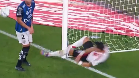 Maxi Meza sufrió una dura lesión durante el partido de River Plate por la Copa Libertadores