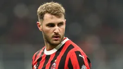 Santiago Giménez no juega con Milan ante Parma