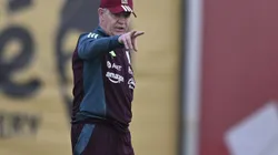 DT de Paraguay elogia a Javier Aguirre