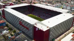 Christian Martinoli rebautizó el Estadio Nemesio Diez tras el campeonato ganado de Toluca