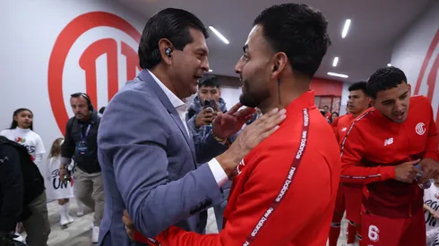 El paraguayo fue el técnico que hizo debutar a Alexis Vega en el futbol profesional.