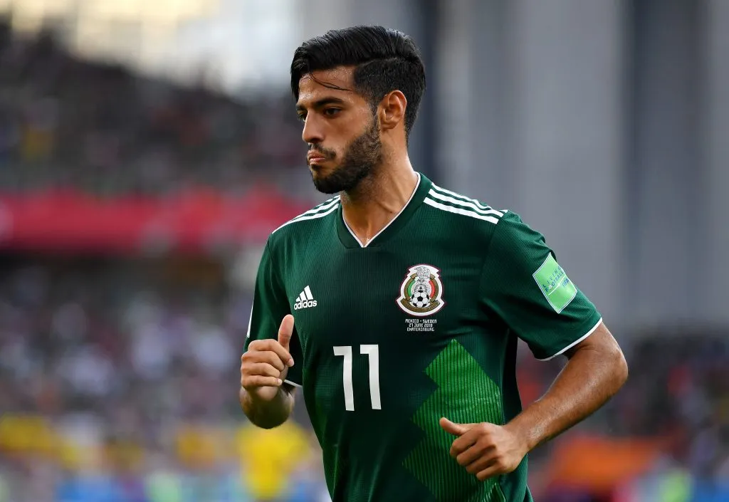 Carlos Vela con la playera de México (GETTY IMAGES)