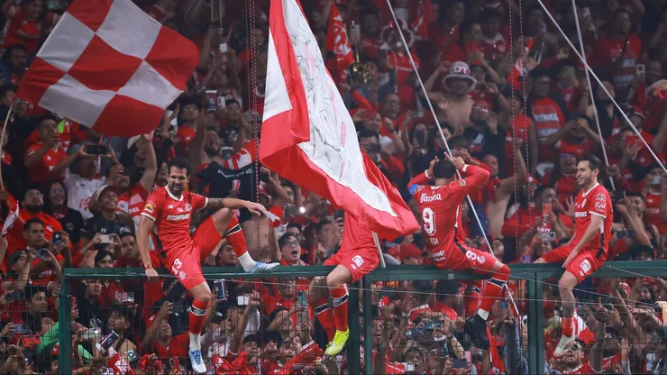 Dos futbolistas podrían salir a otro club mexicano.