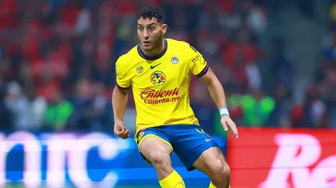 Sebastián Cáceres publicó un duro mensaje en defensa de su pareja Alana Flores