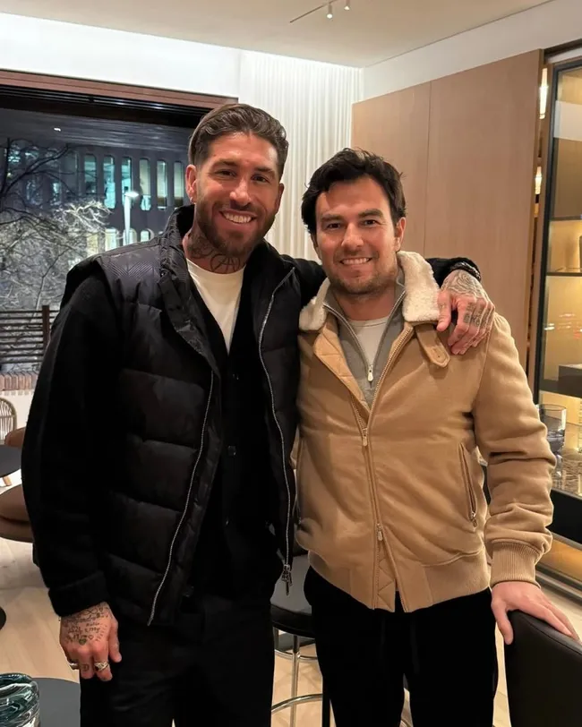 Checo Pérez con Sergio Ramos (@schecoperez)