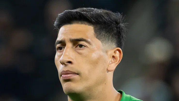 Andrada podría salir de Rayados y volver a Argentina