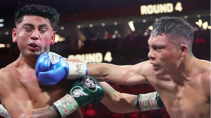 Isaac Cruz y Ángel Fierro estarán frente a frente nuevamente.
