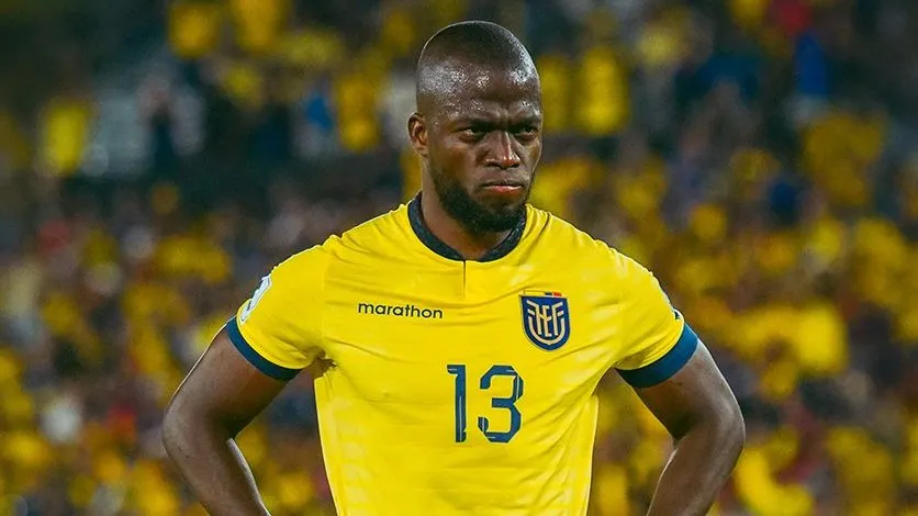 Enner Valencia no juega ante Brasil esta tarde.
