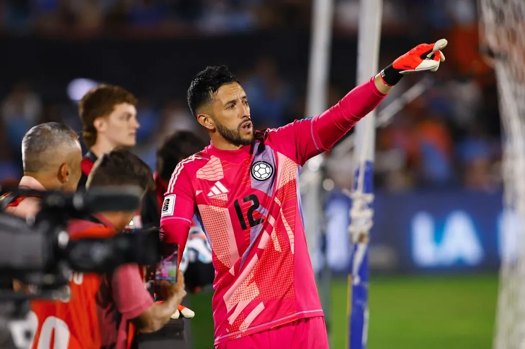 Camilo Vargas estará fuera del once inicial colombiano por segunda vez en las actuales Eliminatorias Sudamericanas. (Getty Images)