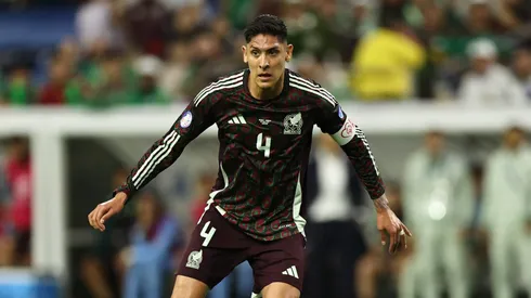 Edson Álvarez no es titular con México ante Suiza