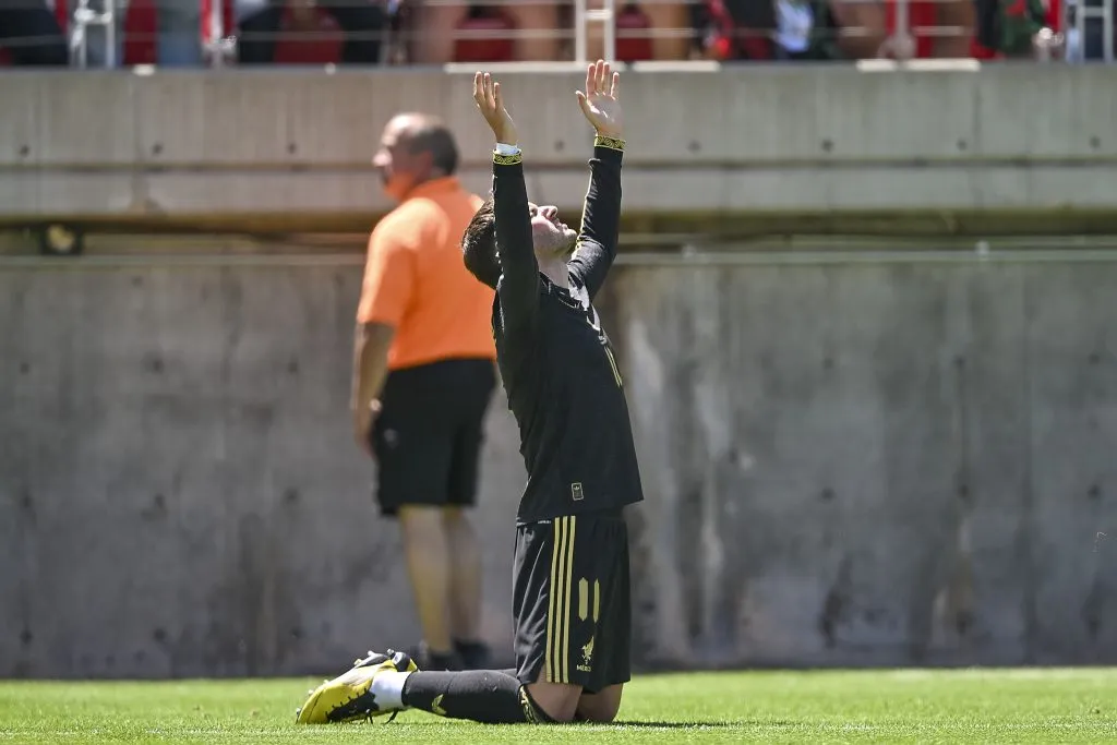 Santiago Giménez volvió al gol con México (Imago7)