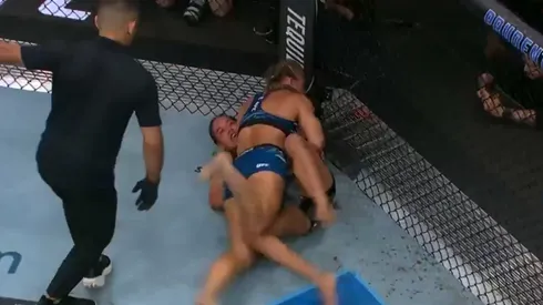 Kayla Harrison sometió a Julianna Peña de manera espectacular en UFC 316.