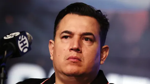 Eddy Reynoso no dudó en manifestar su apoyo hacia Canelo Álvarez.